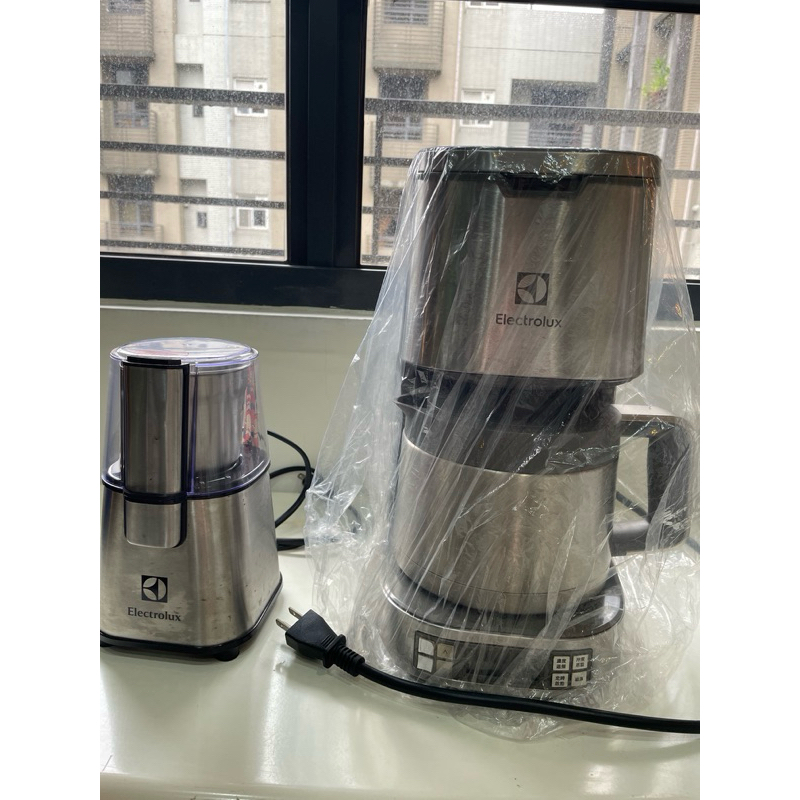 二手Electrolux伊萊克斯 設計家不鏽鋼美式咖啡機ECM7814S 贈送磨豆機