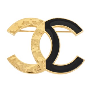 CHANEL 經典黑色琺瑯刻紋雙C LOGO造型胸針(金色)｜100%原廠真品｜JS Maxx官方旗艦館