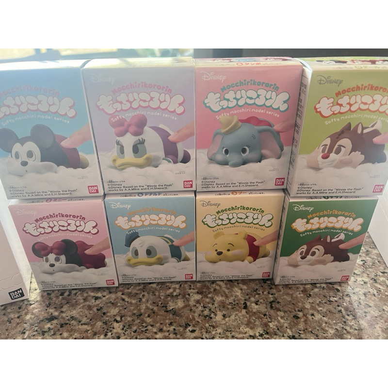 （現貨）日本寄回 BANDAI Disney 迪士尼角色臉頰公仔 盒玩 趴趴公仔 趴姿公仔 迪士尼懶洋洋公仔專門店