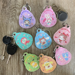臺灣現貨🎀 三麗鷗鑰匙圈 磁扣套 感應卡套 雙子星 帕恰狗 人魚漢頓 酷洛米 kitty 凱蒂貓 美樂蒂 布丁狗 鑰匙圈
