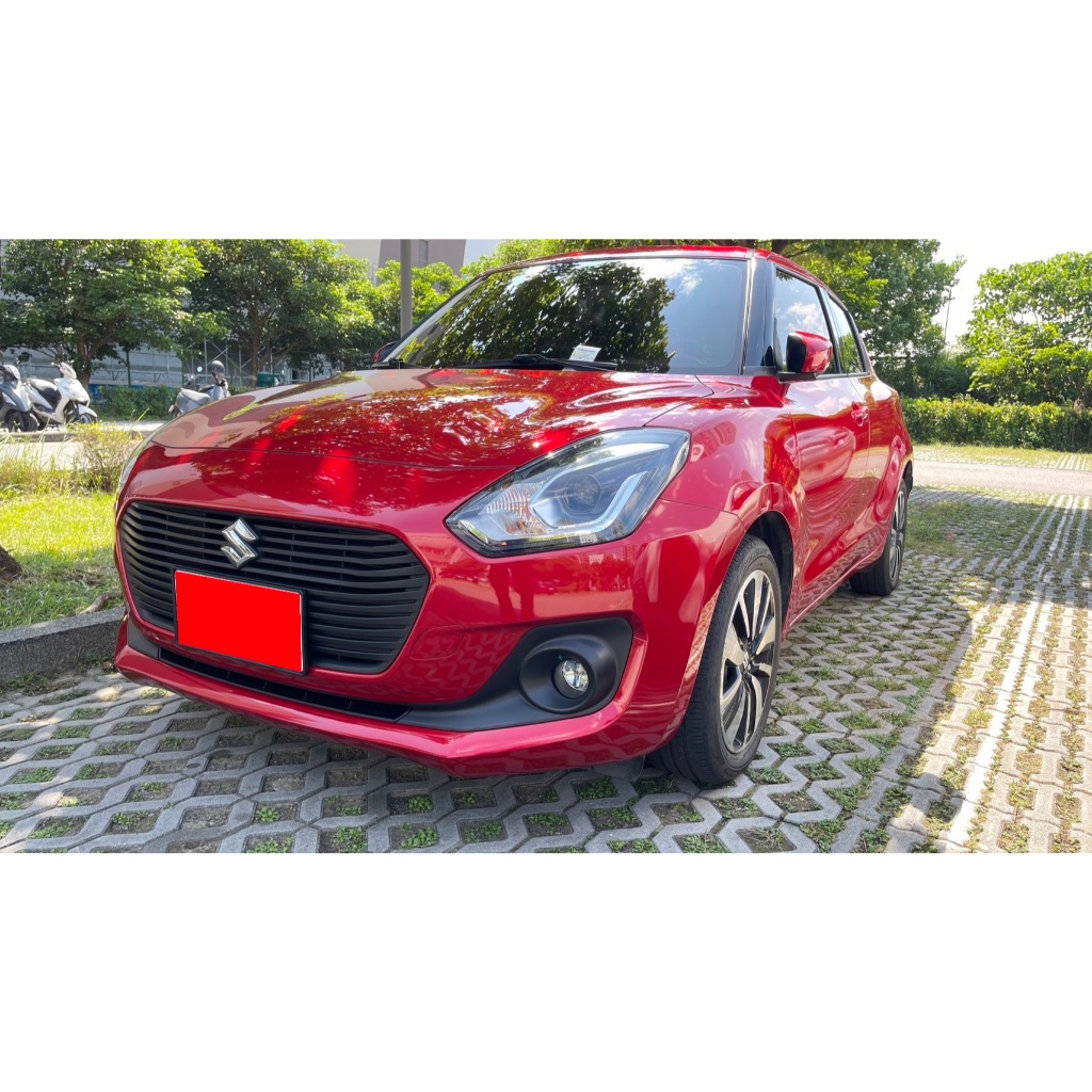 2018 Suzuki Swift 新款掀背車 超高保值車款 女性鍾愛型 直購價 27.9 萬 #中古車#二手車#小車