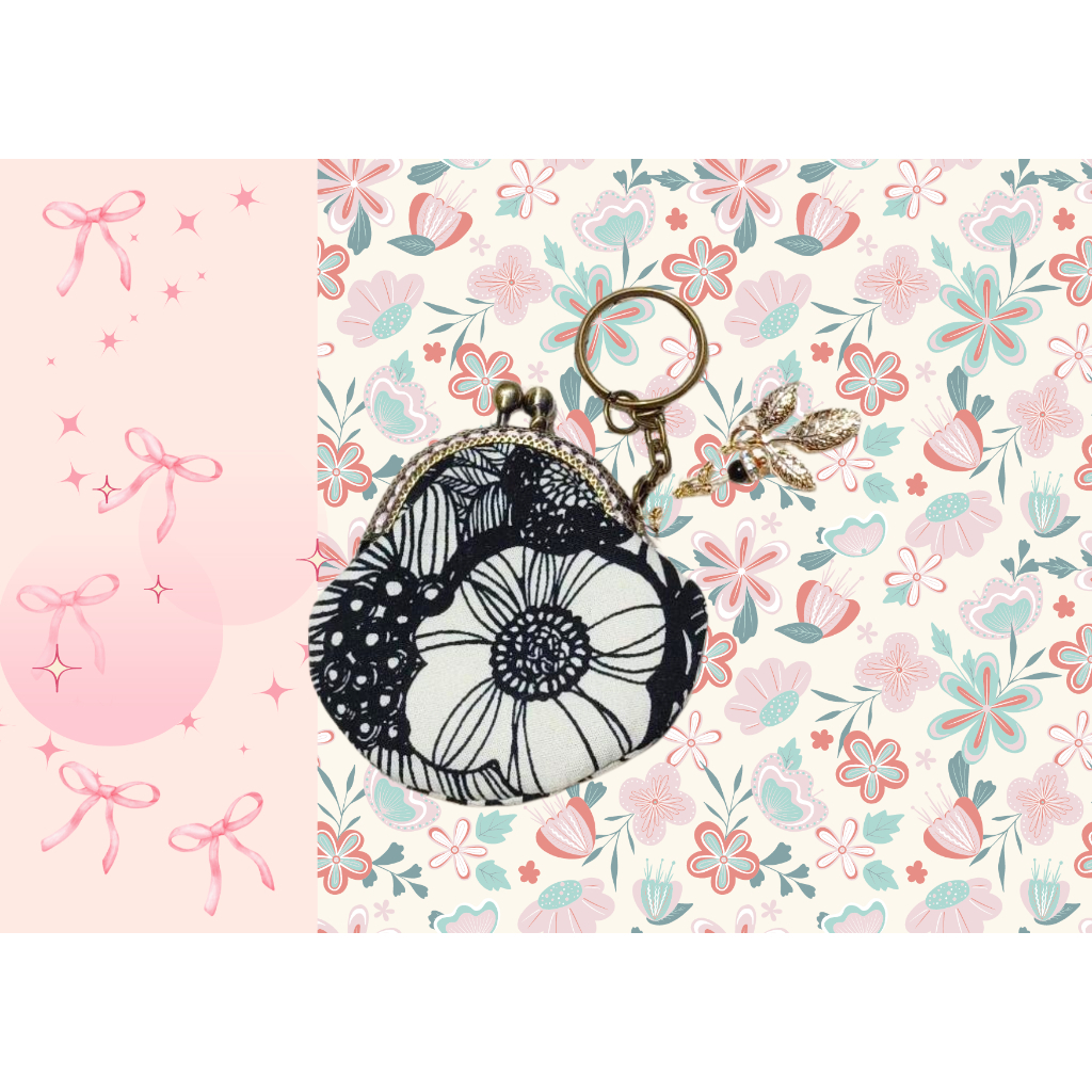 [現貨]日本手工製 "迷你"斯堪地那維亞風格藝術花--黑 精緻零錢包 包包小掛飾 每款頂端設計及小綴飾皆不同