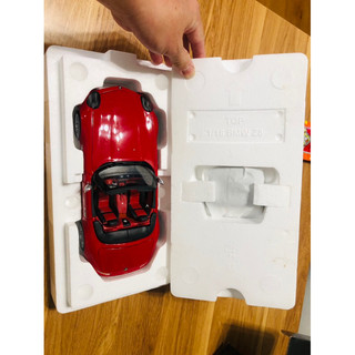 kyosho bmw z8 紅色 1/18稀有色