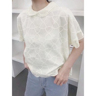 [免運+現貨] KD韓國服飾⭐️ 韓版 蕾絲翻領鏤空上衣，清新網紗短袖上衣