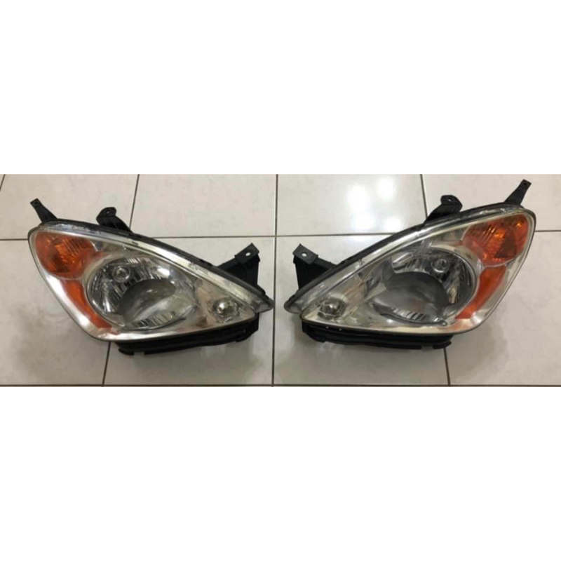 crv2代原廠大燈（先詢問有無現貨）