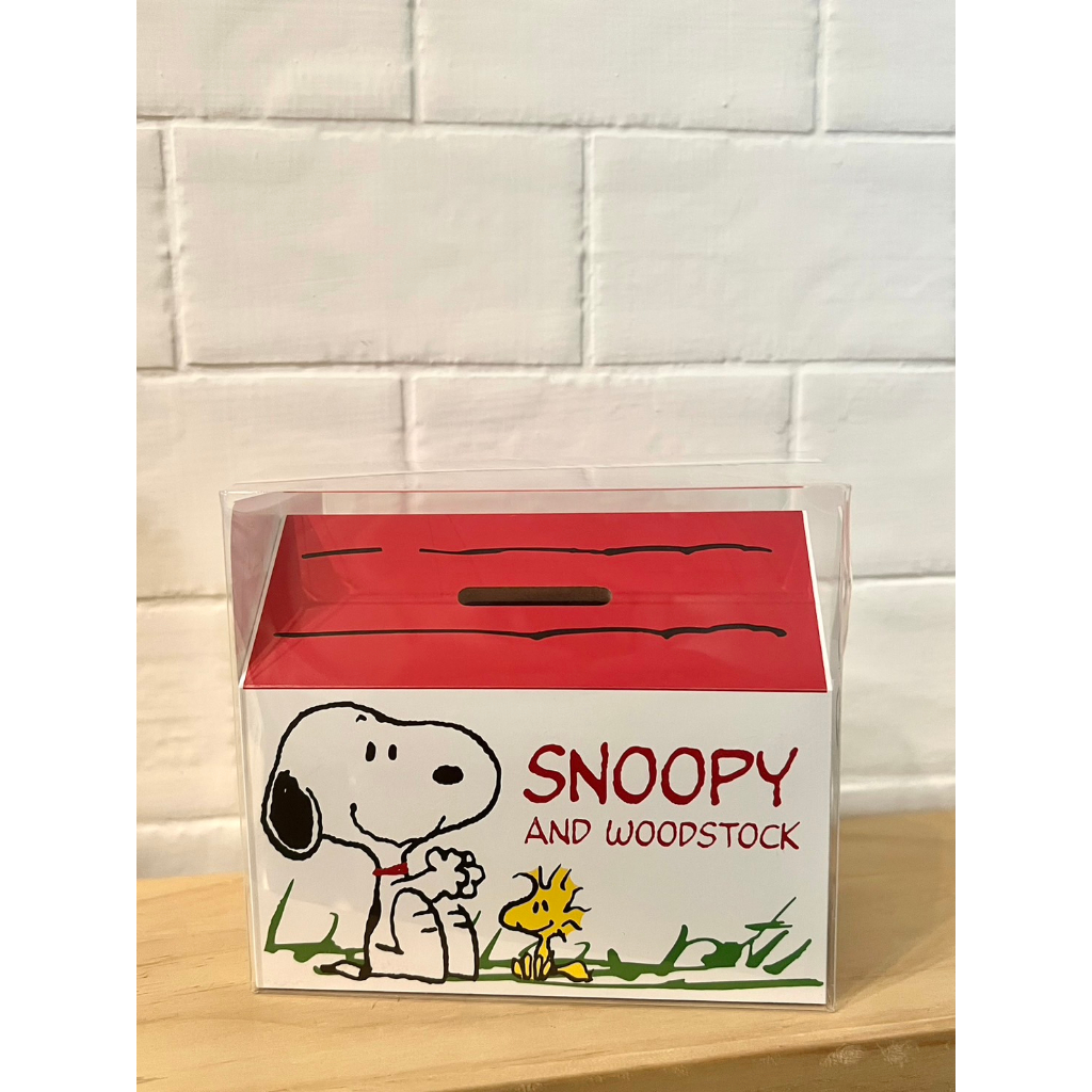 ( CCの店 )!! 日本代購 SNOOPY 史努比 木製存錢筒 (屋型)