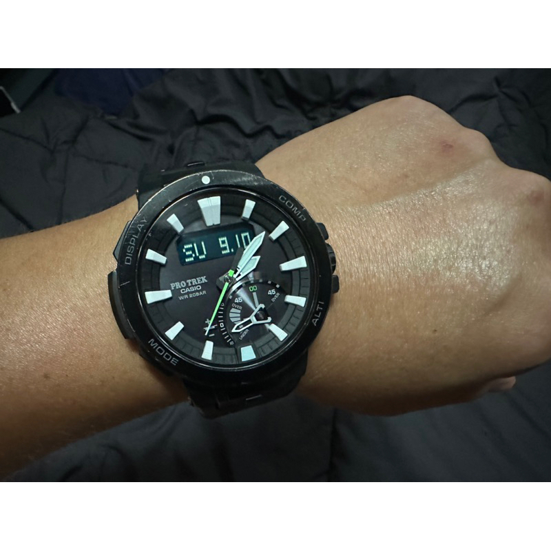 CASIO G-SHOCK - PRO TREK - PRW7000FC 黑色