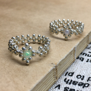 ◇ ◇ 仿寶石-銀 古典造型 輕奢復古 手工編織 串珠戒指