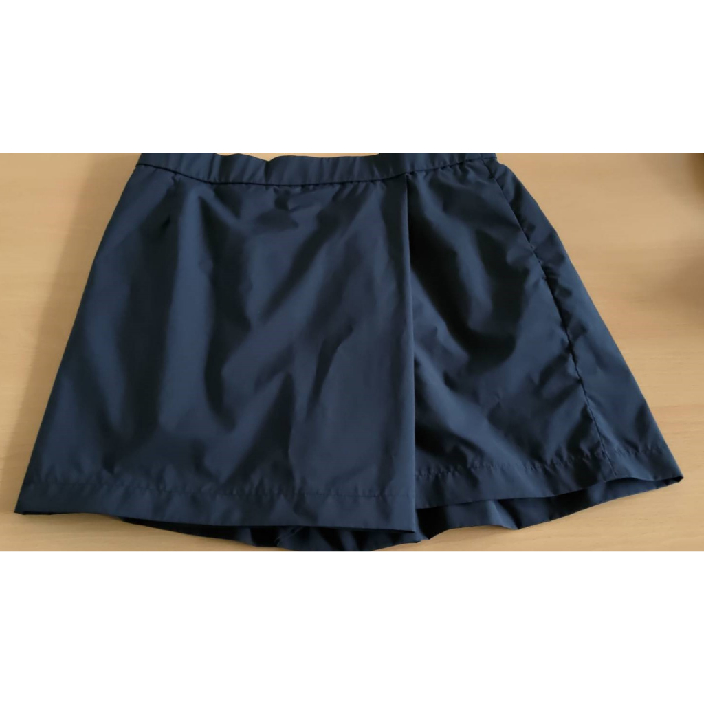專櫃品牌UNIQLO~運動休閒短褲裙 XL~XXL號可看 (黃30)