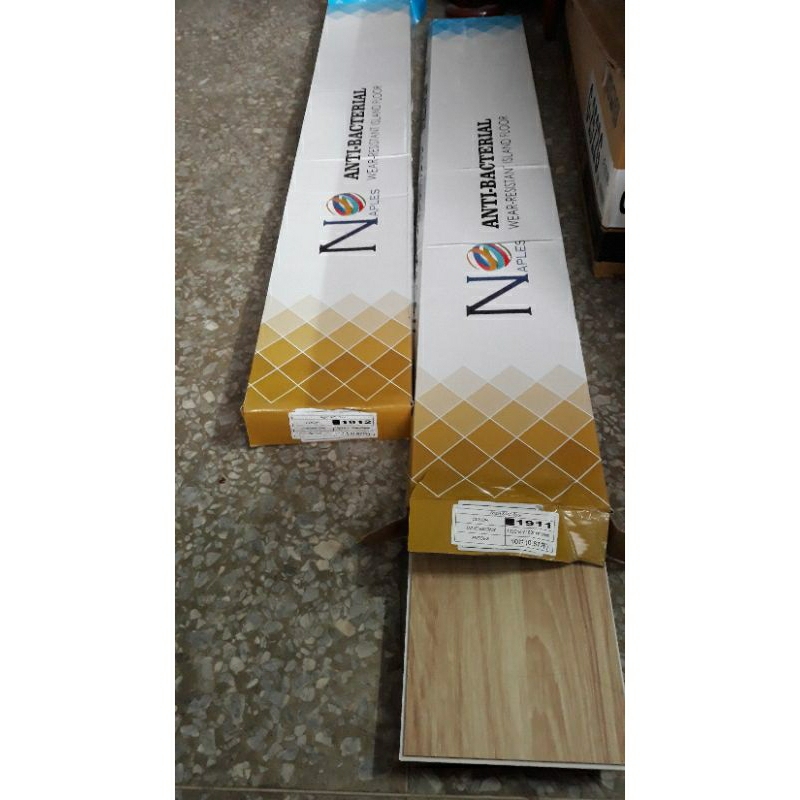 (低價出清)(需面交自取)Rigid spc floor 卡扣式木紋地板(請注意厚度是5mm)
