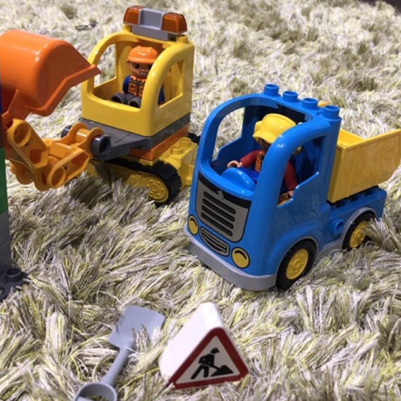 絕版品Retired Product「二手」LEGO 10812 Duplo 樂高 德寶 CARS挖土機貨車組
