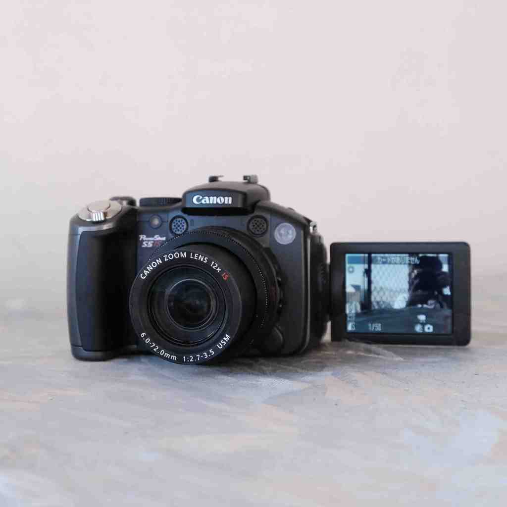 Canon PowerShot S5 IS早期 CCD 數位相機(類單眼 翻轉螢幕)