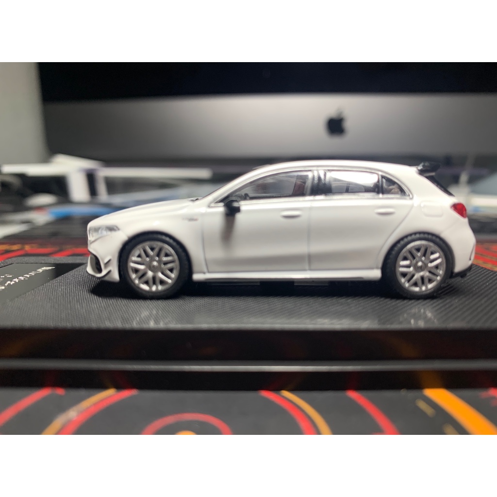 NZG 1/64 Mercedes- Benz AMG A45 S  147 白色 金屬汽車模型 全新現貨