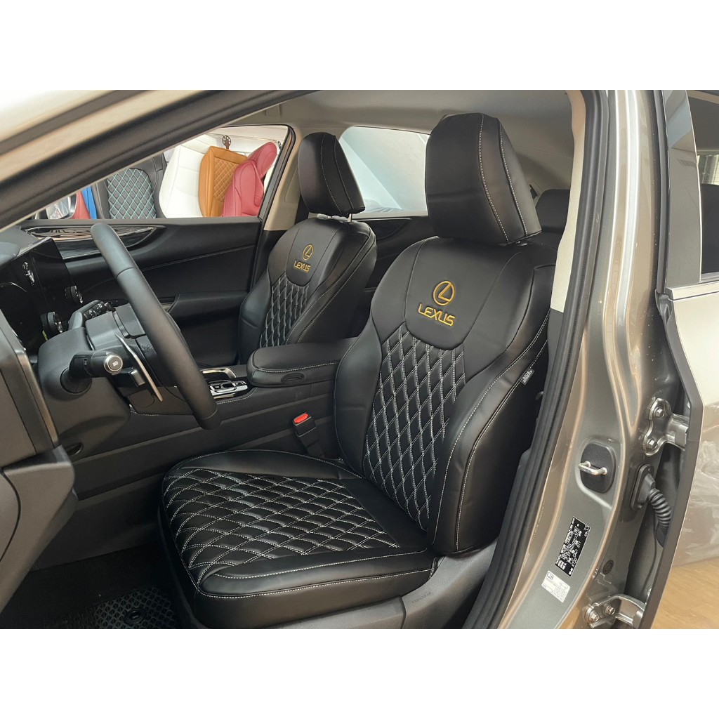 LEXUS NX200 專車專用客製化 全黑白線格紋配色 專車專用客製化配色線條 專車專用訂製皮革與配色 汽車椅套