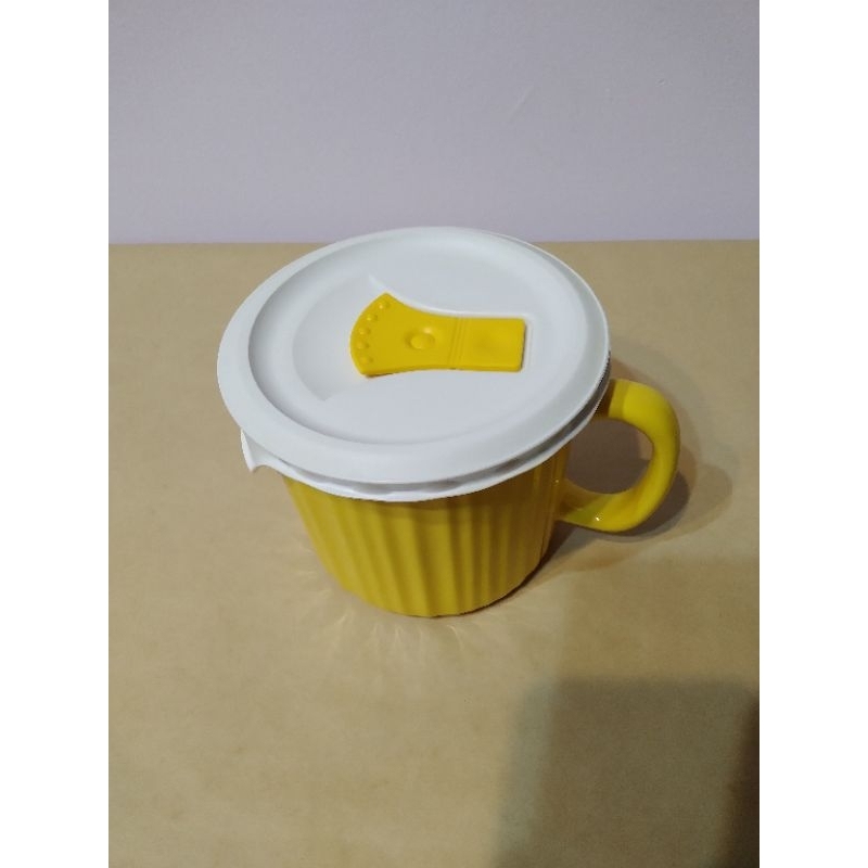 I) Corningware Colors 黃色附蓋餐碗(杯) 可微波