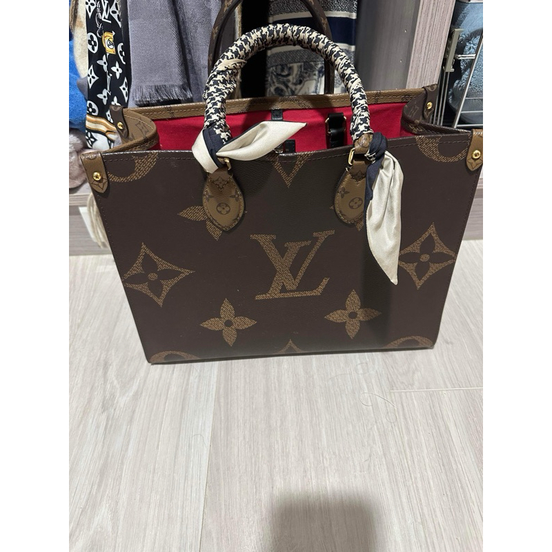 Louis Vuitton LV Onthego Teddy new Brown ref.170976 - Joli Closet