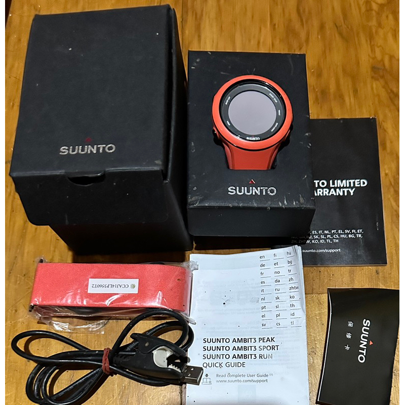 芬蘭製造 SUUNTO AMBIT3 SPORT 運動款 全功能戶外錶/珊瑚紅 （二手）