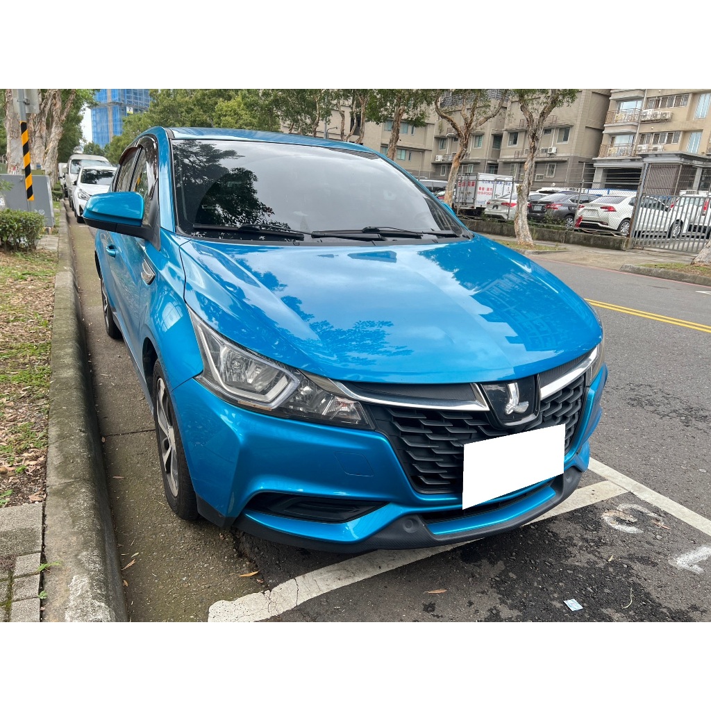 【中古車嚴選】2019年式 LUXGEN S3 藍 好特別 不撞色 代步