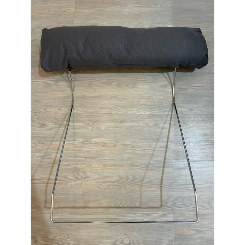 IKEA 沙發頭靠枕 灰色 含椅框
