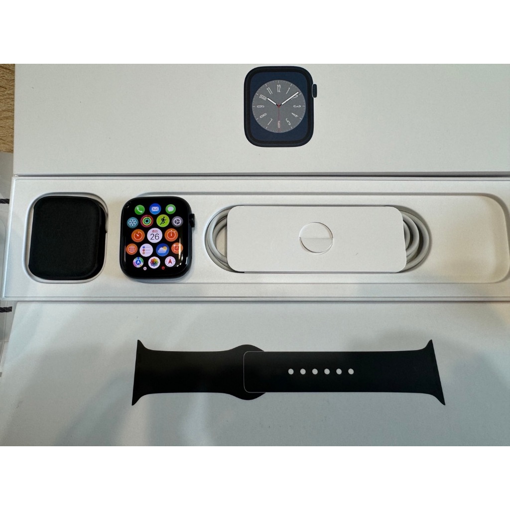 Apple Watch S8 45mm LTE網路 7/22剛買3個月機況優 可舊機折抵