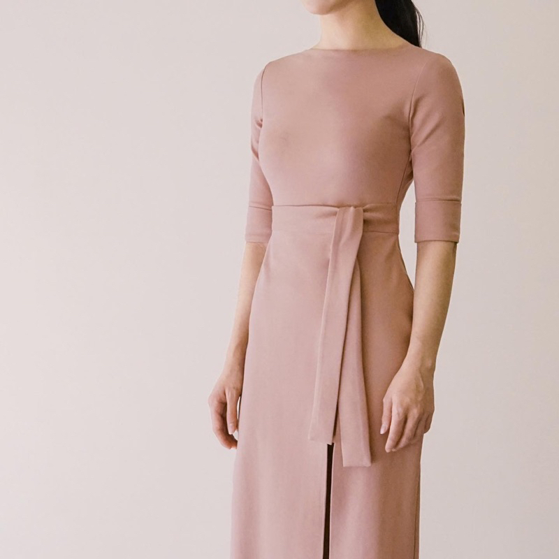 《全新》3.6折出清🈹Caspia Lili Joanna系列萊卡彈性厚磅綿洋裝👗粉色❤️