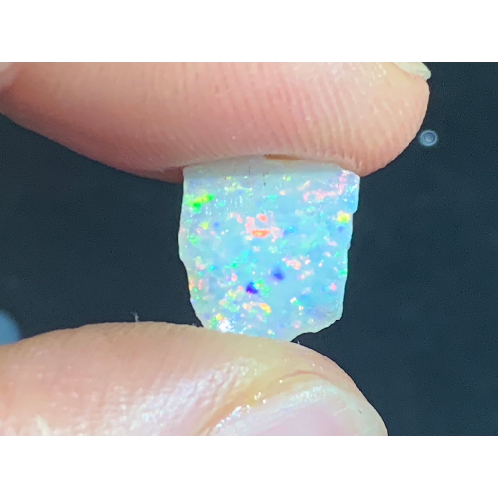 茱莉亞澳洲蛋白石 上等水晶蛋白石原礦 編號R160重2.6克拉 原石crystal opal 歐泊 澳寶 閃山雲 歐珀