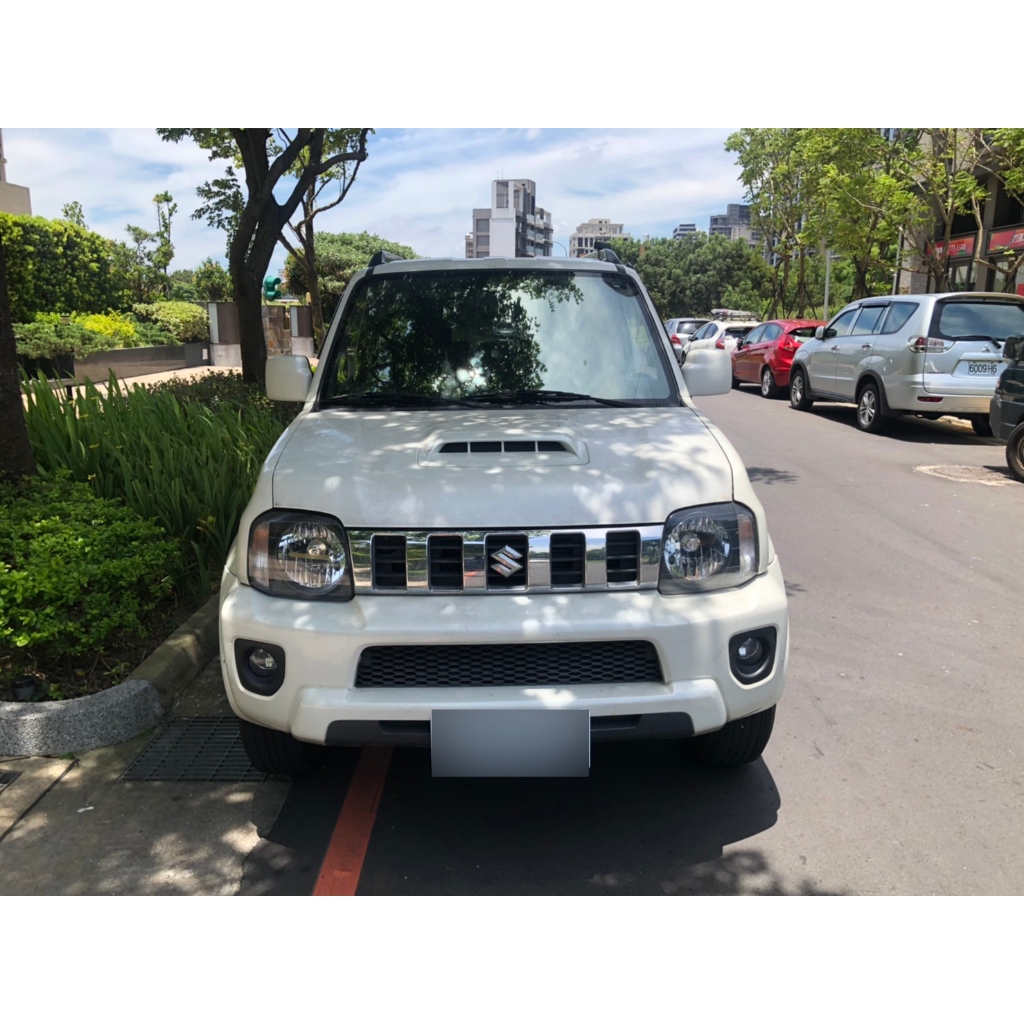 2015 Suzuki Jimny 1.3 越野小吉普 最小迴轉半徑 4WD 單純的美好 超熱銷車款 稀有白色