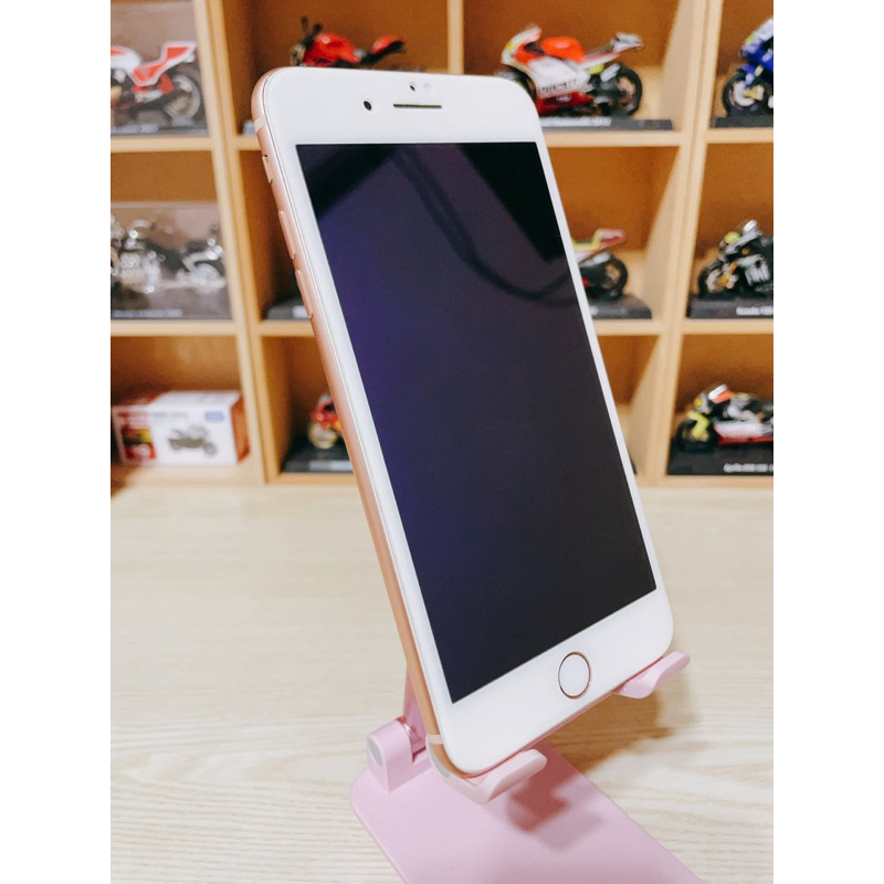 IPhone 8plus 64G 9成新 現貨 蘋果 贈豆腐頭充電線 金色 玫瑰金 備用機 工作機 長輩機