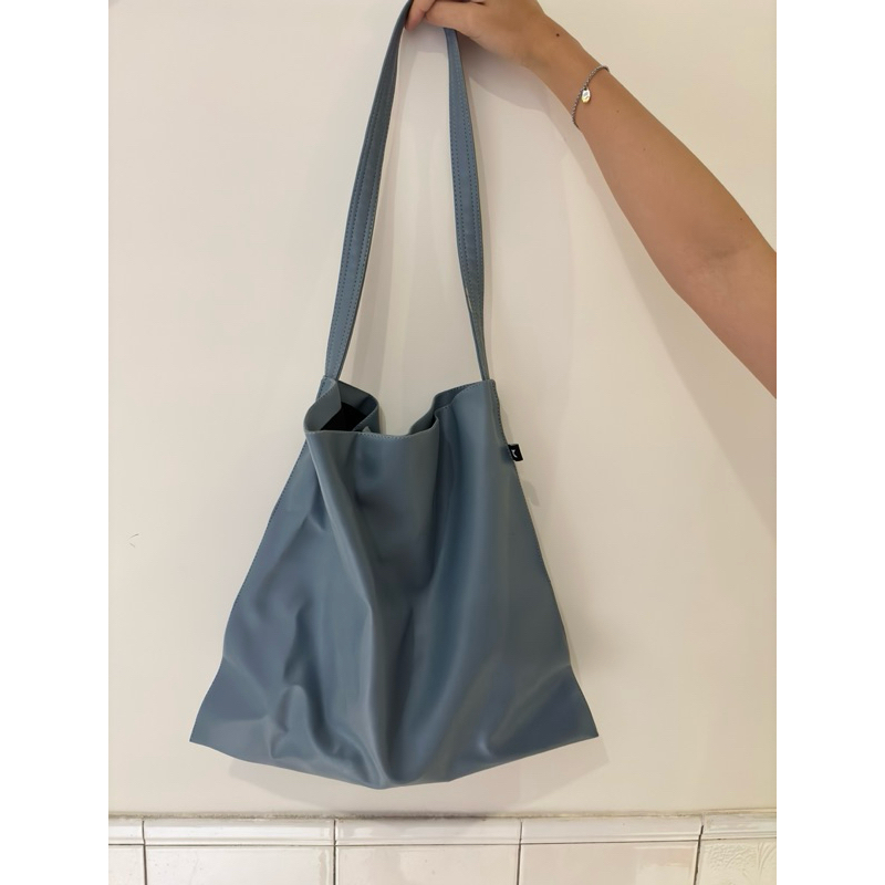 泰國品牌 RUST Brand 中托特包 HOBO Bag （尼加拉藍）