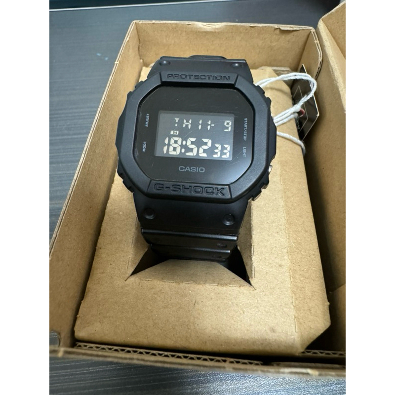 Casio卡西歐 gshock  方塊經典DW-5600BB 霧黑 電子錶 二手 日本購入