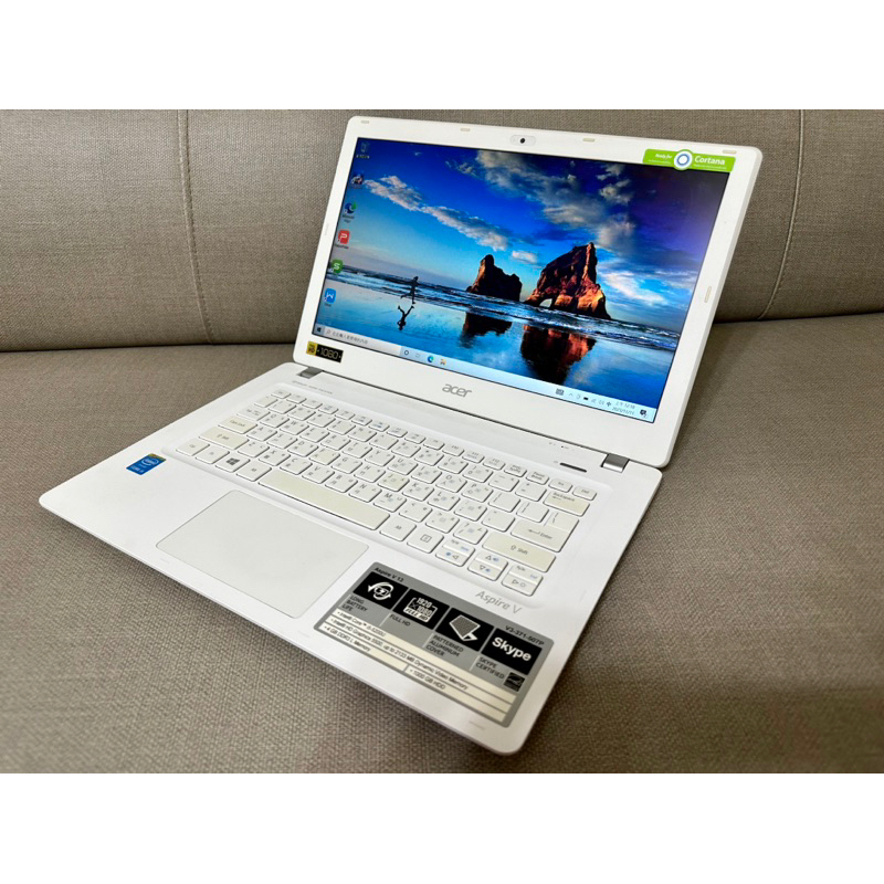 Acer輕薄文書筆電i5 5200u,4G RAM,256G SSD