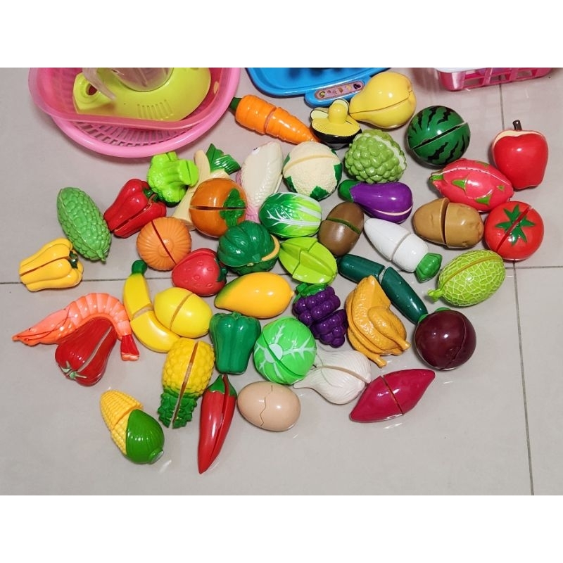 二手兒童玩具 水果蔬菜切切樂附果汁機盤子刀子等配件