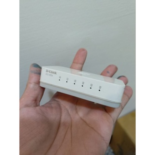 Dlink Des-1005A迷你集線器