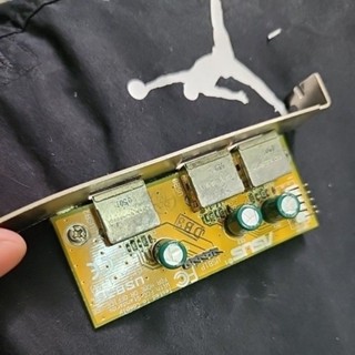 ASUS 桌機 USB hub 3 port 須桌機主機板 二手 過保固 便宜賣
