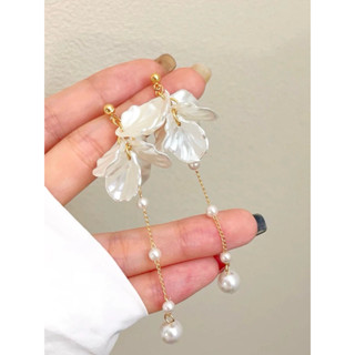 💕姐姐飾品小屋💕 S925銀針法式氣質仙氣小清新花瓣珍珠長款流蘇耳環