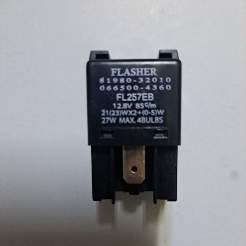 閃光器/繼電器/3P CORONA/COROLLA/TERCEL/EXSIOR/PREMIO/SURF