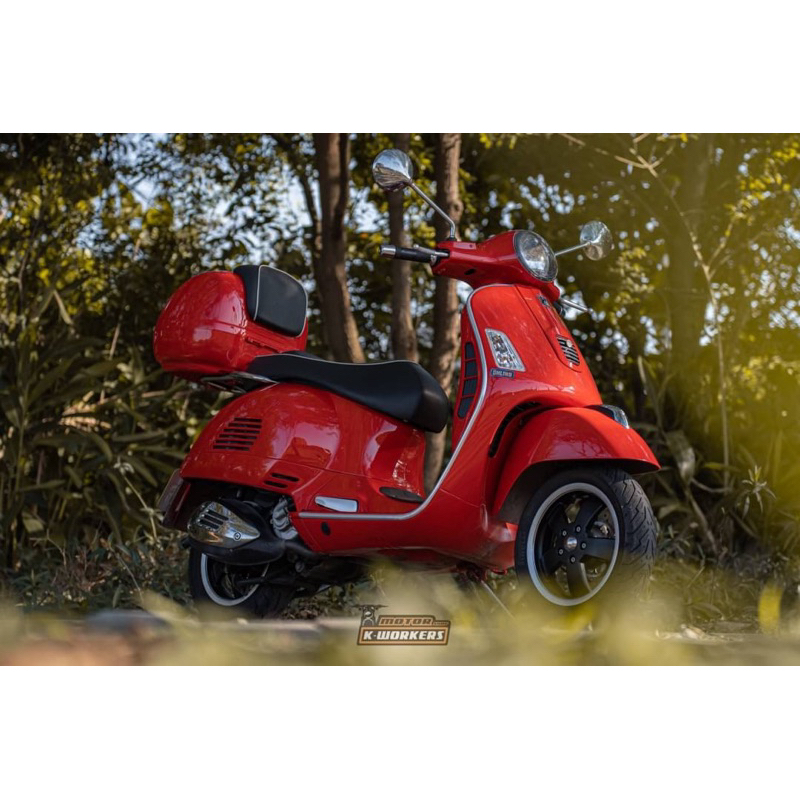 VESPA 偉士牌 GTS 300ie