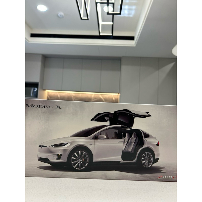 全新未拆 1:18美國原廠Tesla Model X 特斯拉 模型車 珍珠白