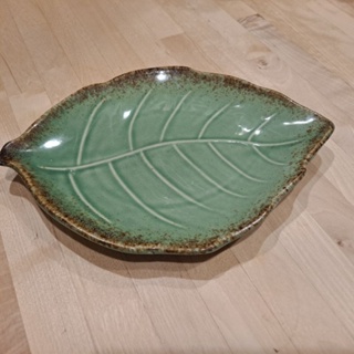 葉子造型日式復古陶瓷小盤 菜盤(現貨)