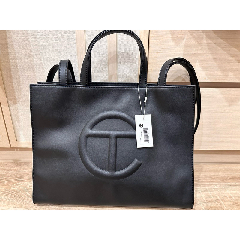 Telfar on sale bag medium