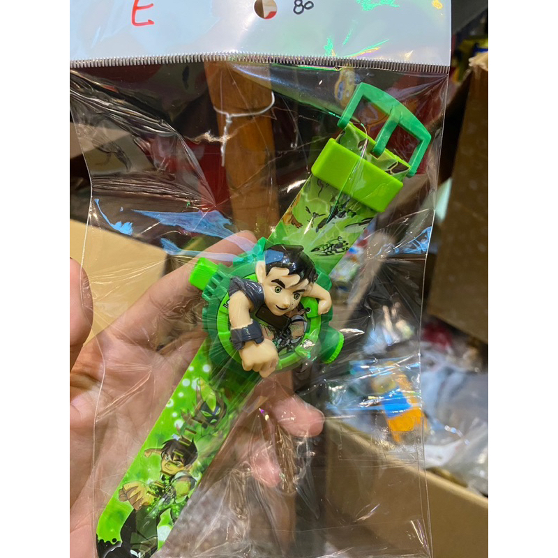 羅絲·羅伊BEN10 人物投影玩具手錶 Ben 10 兒童手錶 功能為測試當玩具賣（E)