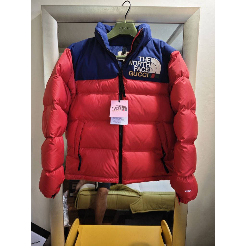 GUCCI x NORTH FACE全新真品越南製紅藍雙色鵝絨羽絨外套/夾克(適女裝M號)-2折出清-不議價