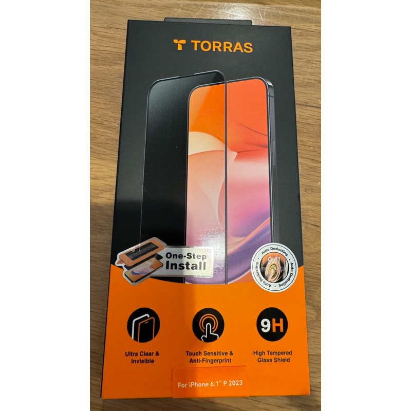 TORRAS Insta-II Master iPhone 15滿版手機螢幕鋼化玻璃保護貼｜一蓋即貼 軍規防護