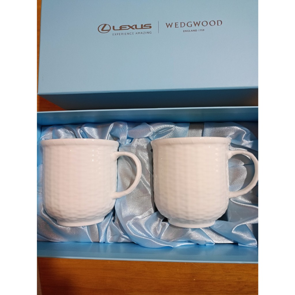 LEXUS禮盒 WEDGWOOD聯名 英國百年瓷器品牌編織籃馬克杯兩入組(附提袋,提帶有壓褶痕請參閱相片)#LEXUS