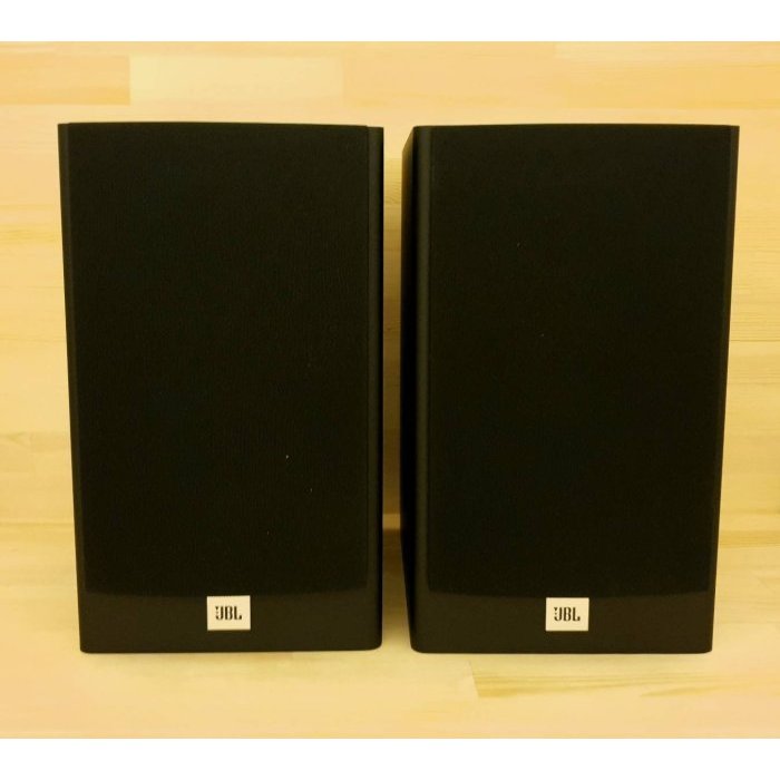 商品在新北永和 JBL Stage A130 二音路書架式揚聲器/環繞喇叭/盒裝*(B10127)*