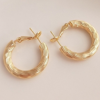 宏雲Hongyun-Ala-保色14K鍍金925銀針彈簧扣耳圈時尚氣質圓圈簡約高級感個性大耳環
