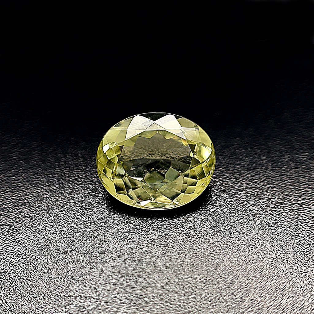 天然淡綠色碧璽(Tourmaline)裸石3.85ct [基隆克拉多色石]