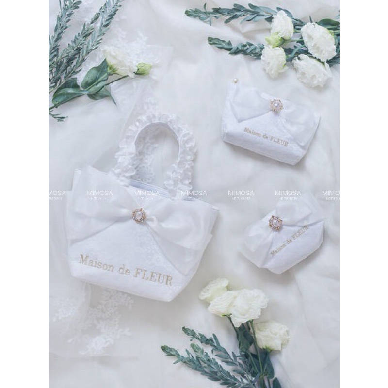 【預購】Maison de FLEUR 婚紗系列寶石緞帶化妝包/手提袋 原單