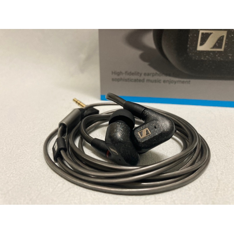 ［藍黑春樹］森海塞爾 Sennheiser IE300 有線耳道式耳機