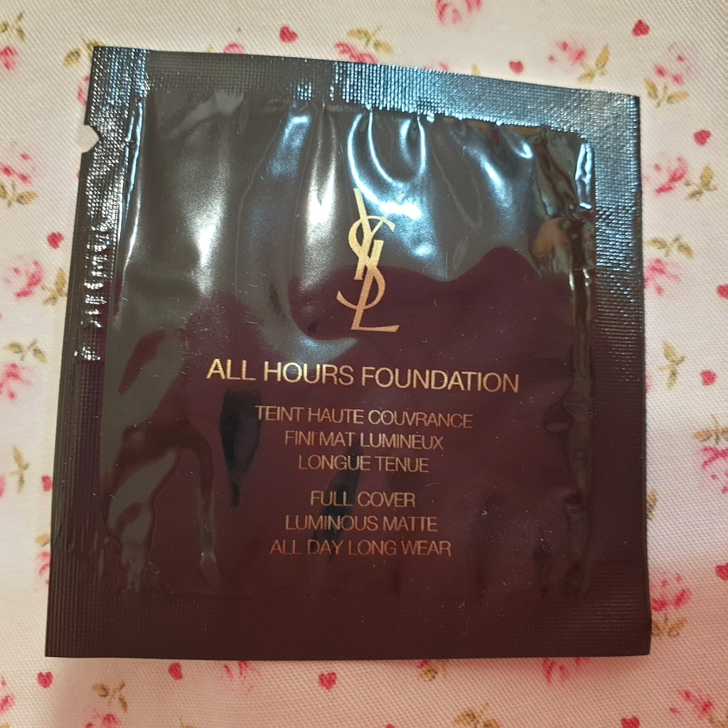 YSL  聖羅蘭 恆久完美無瑕持妝粉底液 1ml SPF39 PA+++ ( SACHET LN7) 2025/12